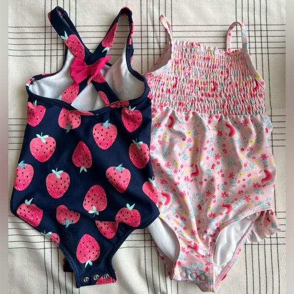 24months Carters Swimsuits (4) - Picture 2 of 3